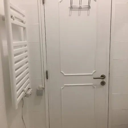 Апартаменты 2 Bd By The Эшторил